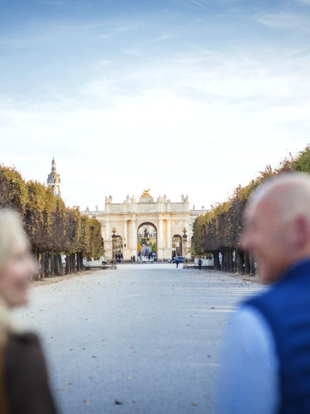 Amoureux place Carrière