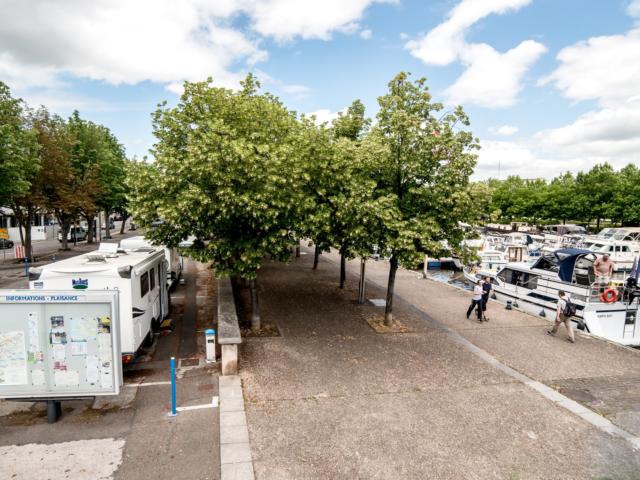 Aire de camping car - Port de plaisance Nancy