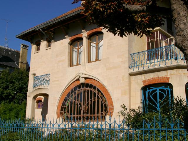 Art Nouveau Villa Les Glycines