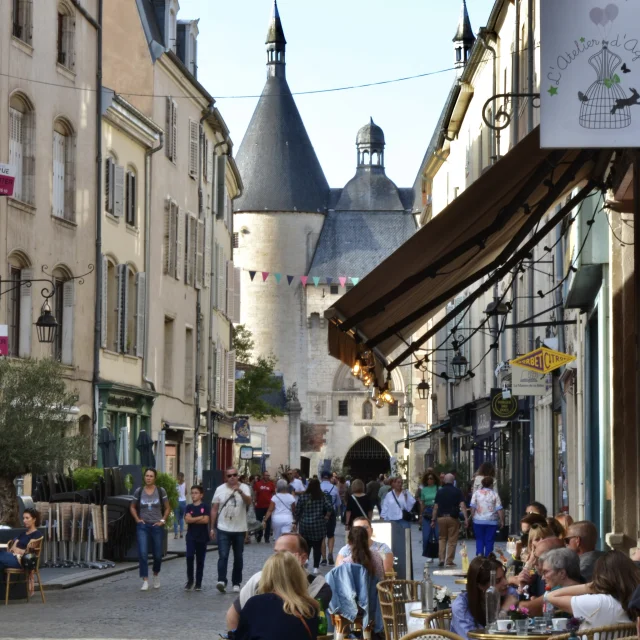 Grande Rue Terrasse Porte De La Craffe M. Monmirel Destination Nancy